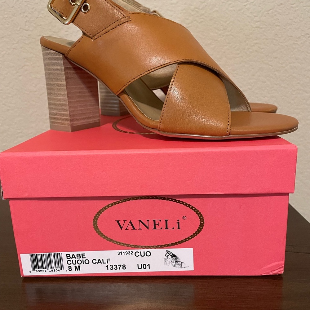 Vaneli BABE CUOIO CALF Sandals - NWT - Picture 7 of 7